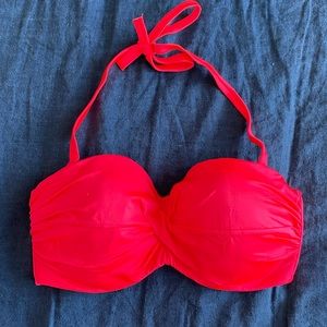 Victoria’s Secret Twist-front Bandeau Bikini Top